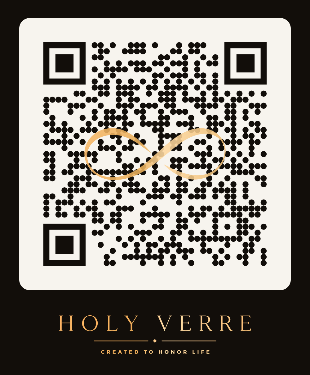 A QR code leading to the HolyVerre catalogues page.